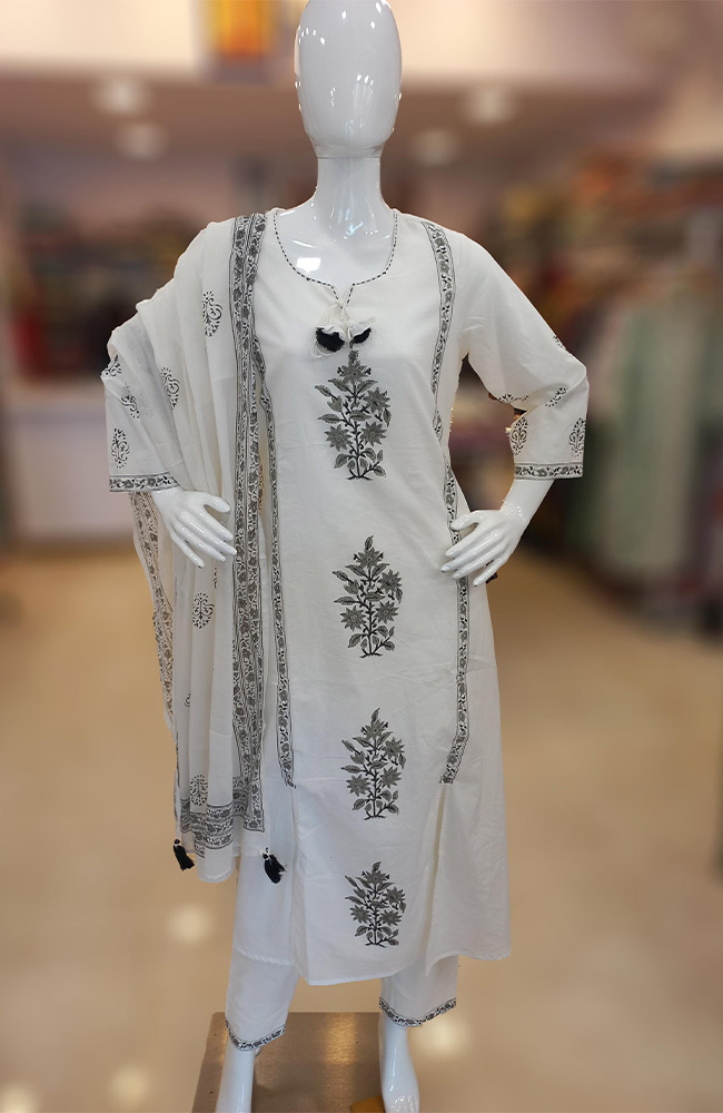 Pure Cotton, Digital Print, floral print Embroidery, Kurti Palazzo Set, Pant set, Kurti Palazzo dupatta, skd, latest Pakistani style kurti designs, Trending, Jaipuri, Block, White.