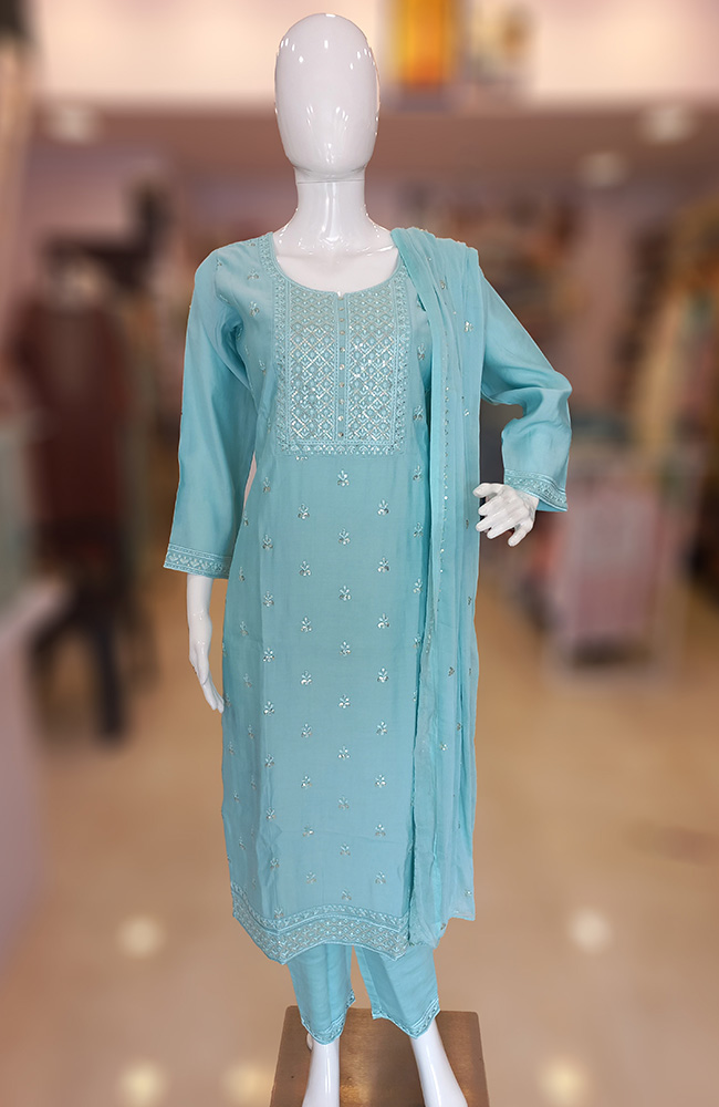 Peach chanderi silk kurta with silk palazzo and organza dupatta- Set of 3 |  Priya Chaudhary